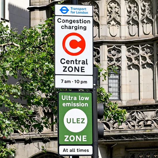 congestion charge and ULEZ sign